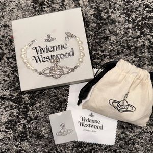 VIVIENNE WESTWOOD BRACELET